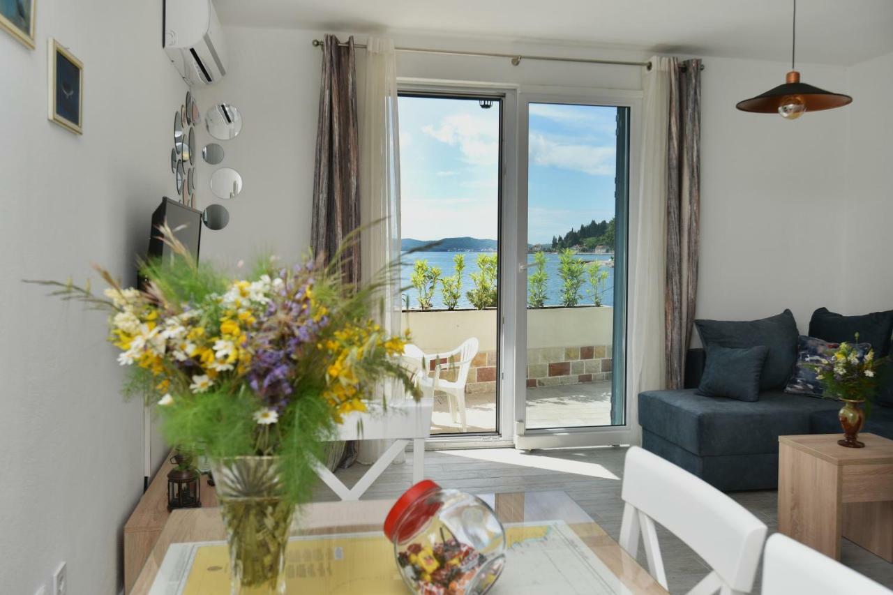Hajdi Villa Kamenari Eksteriør billede