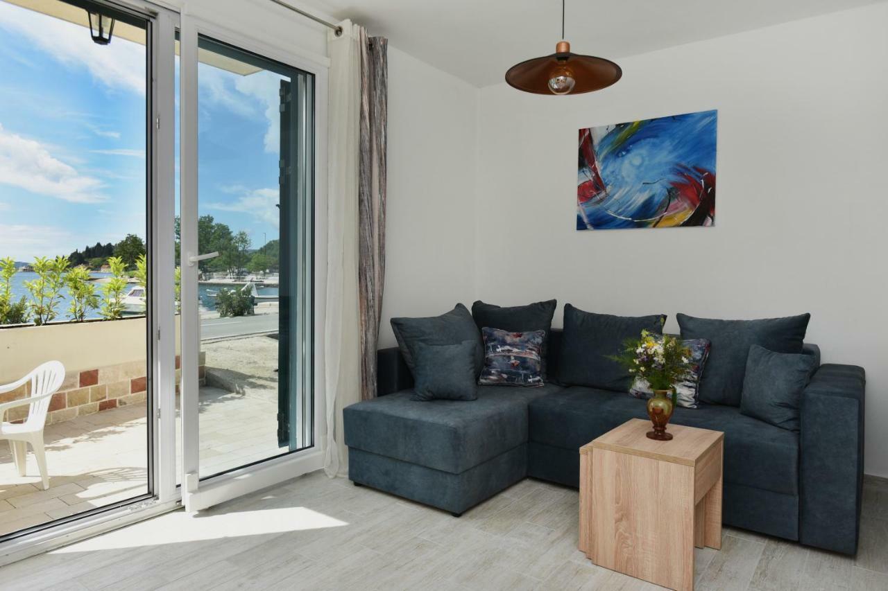 Hajdi Villa Kamenari Eksteriør billede